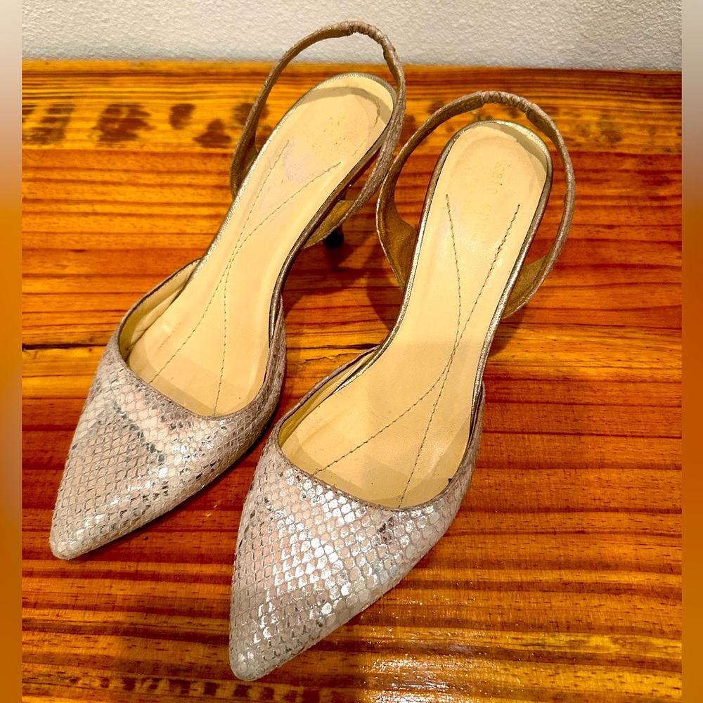 Kate Spade slingback kitten heels
